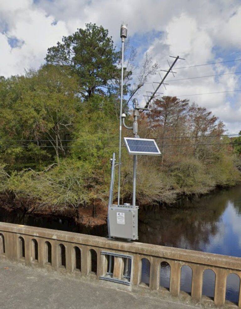 NOAA National Water Prediction Monitor located on Hwy 904 bridge over the Lumber River